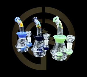 Glass Water Pipe - Basic Bell (7.25")