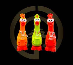 Silicone Water Pipe - Screaming Chicken (7")