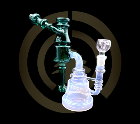 Glass Water Pipe - Cubiks Recycler (10")